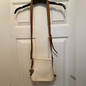Simply Noelle white handbag.